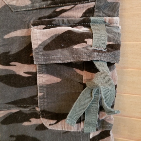 Inc corduroy cargo pants sz 4 - Picture 5 of 6